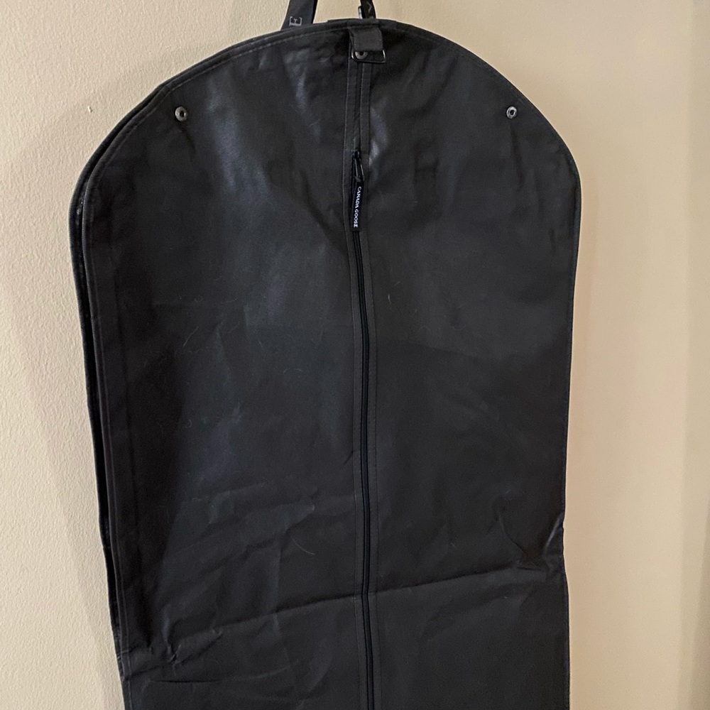 Canada Goose Garment Bag - Picture 9 of 11